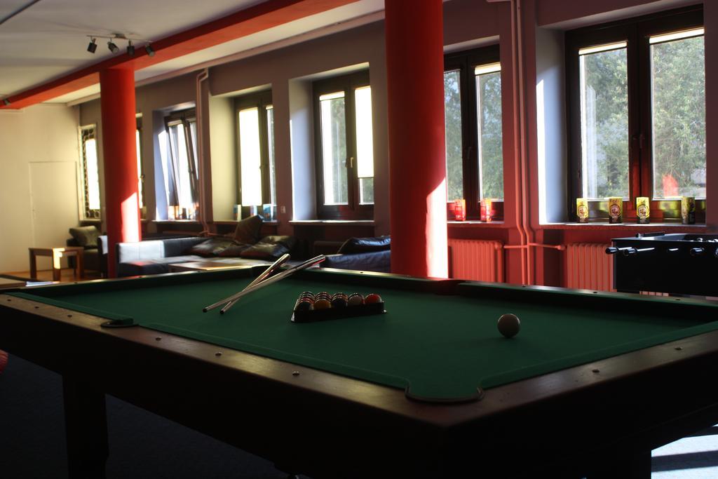 Dizzy Daisy Hostel Wrocław Kültér fotó